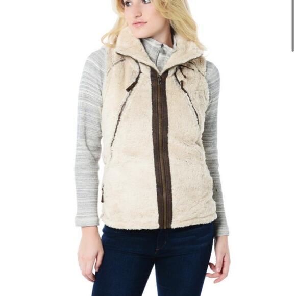 Kuhl fuzzy flight vest - Picture 1 of 7